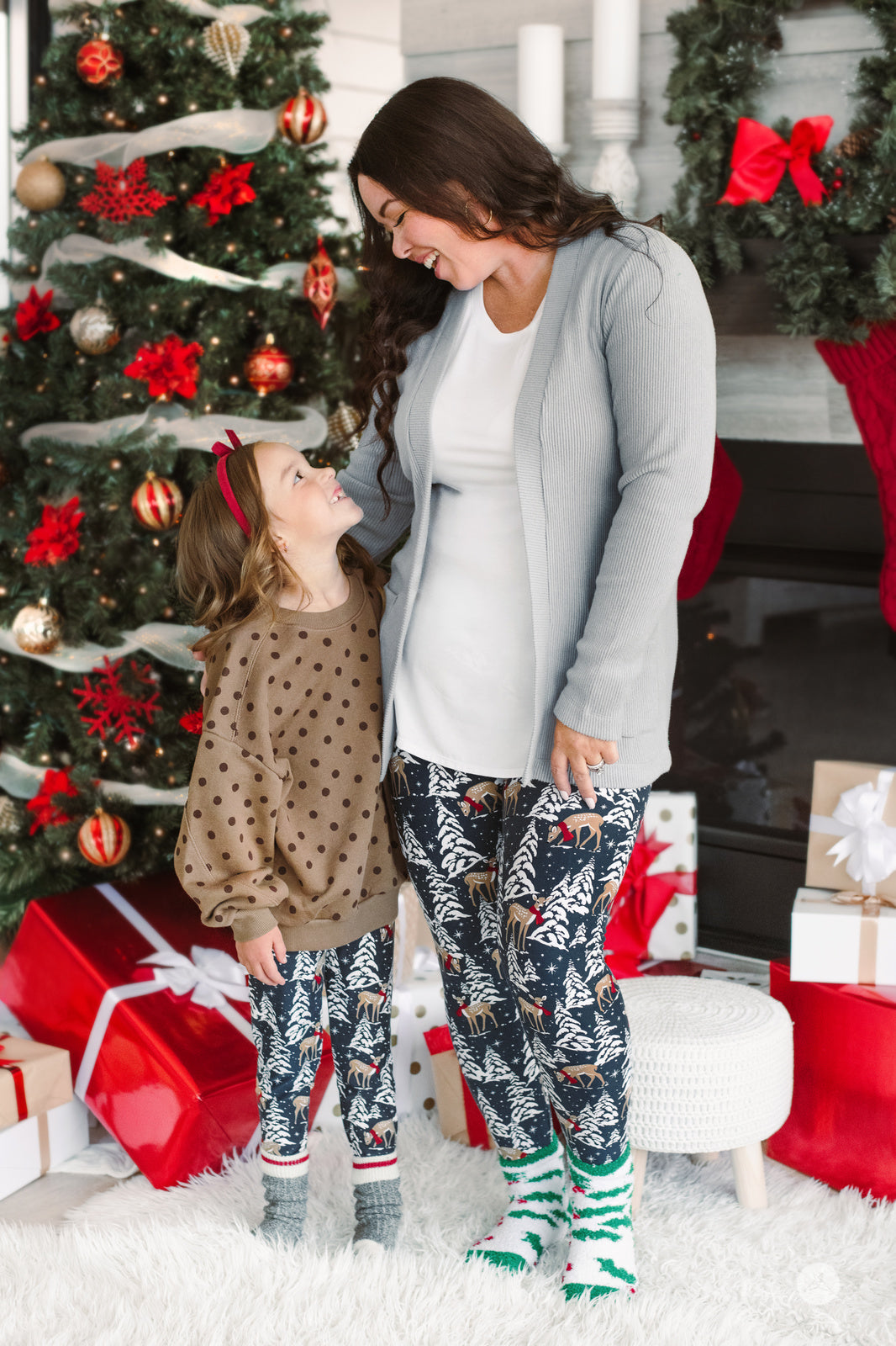 Snow Cute Kids Leggings – Festive Matching Holiday Print