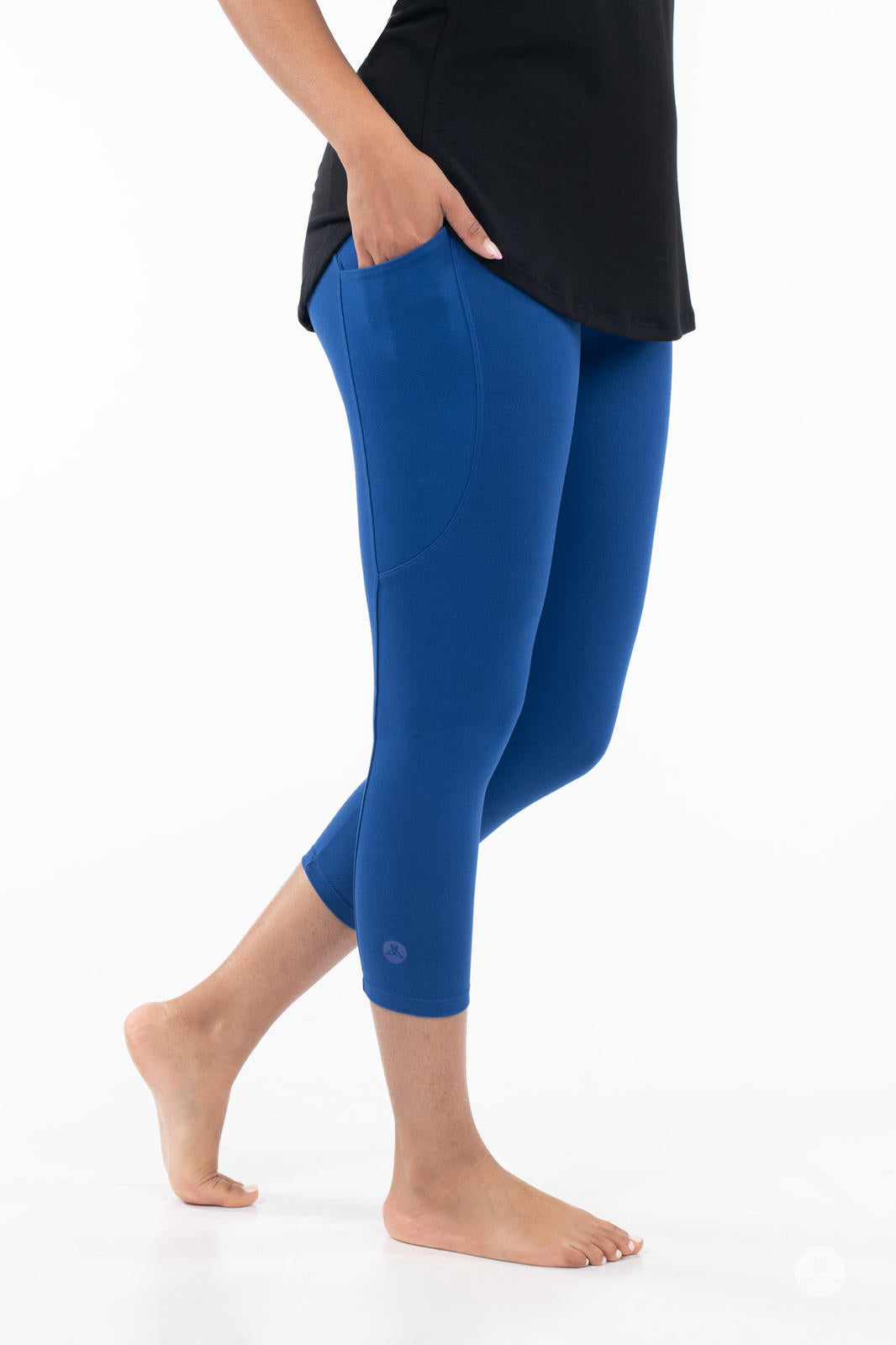 Signature Waist Pocket Crops