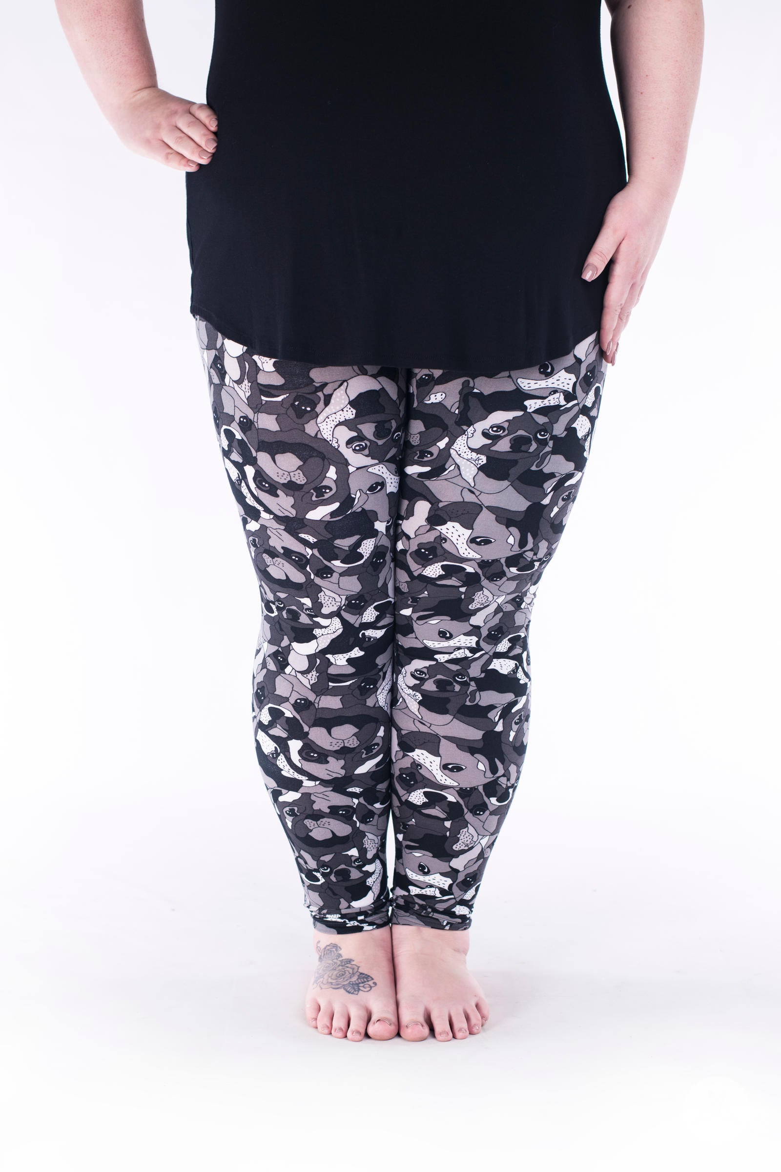 Dog Show Plus leggings - SweetLegs