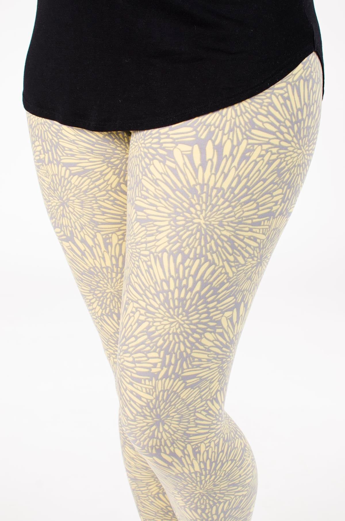 Mellow Yellow leggings - SweetLegs