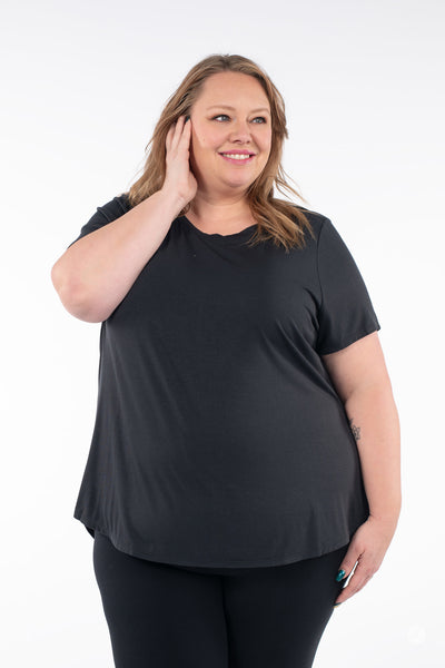 Tuckable Crew Neck Tee - Everyday Harmony