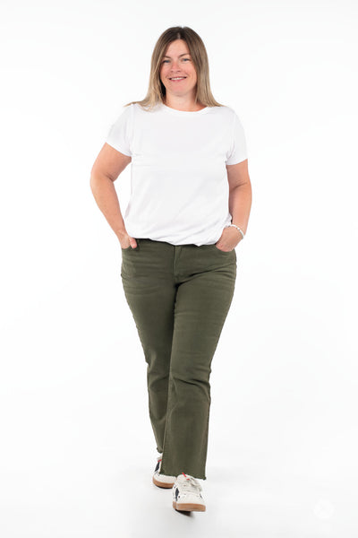 Go-To Ankle Fray Jeans - 30% off your next purchase