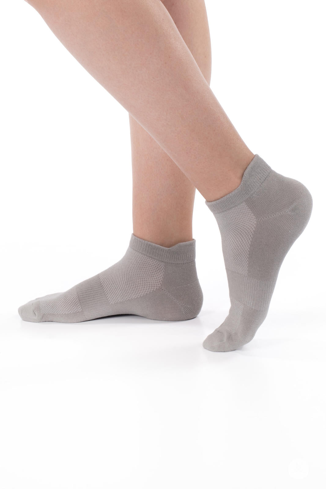 Free Motion Ankle Socks