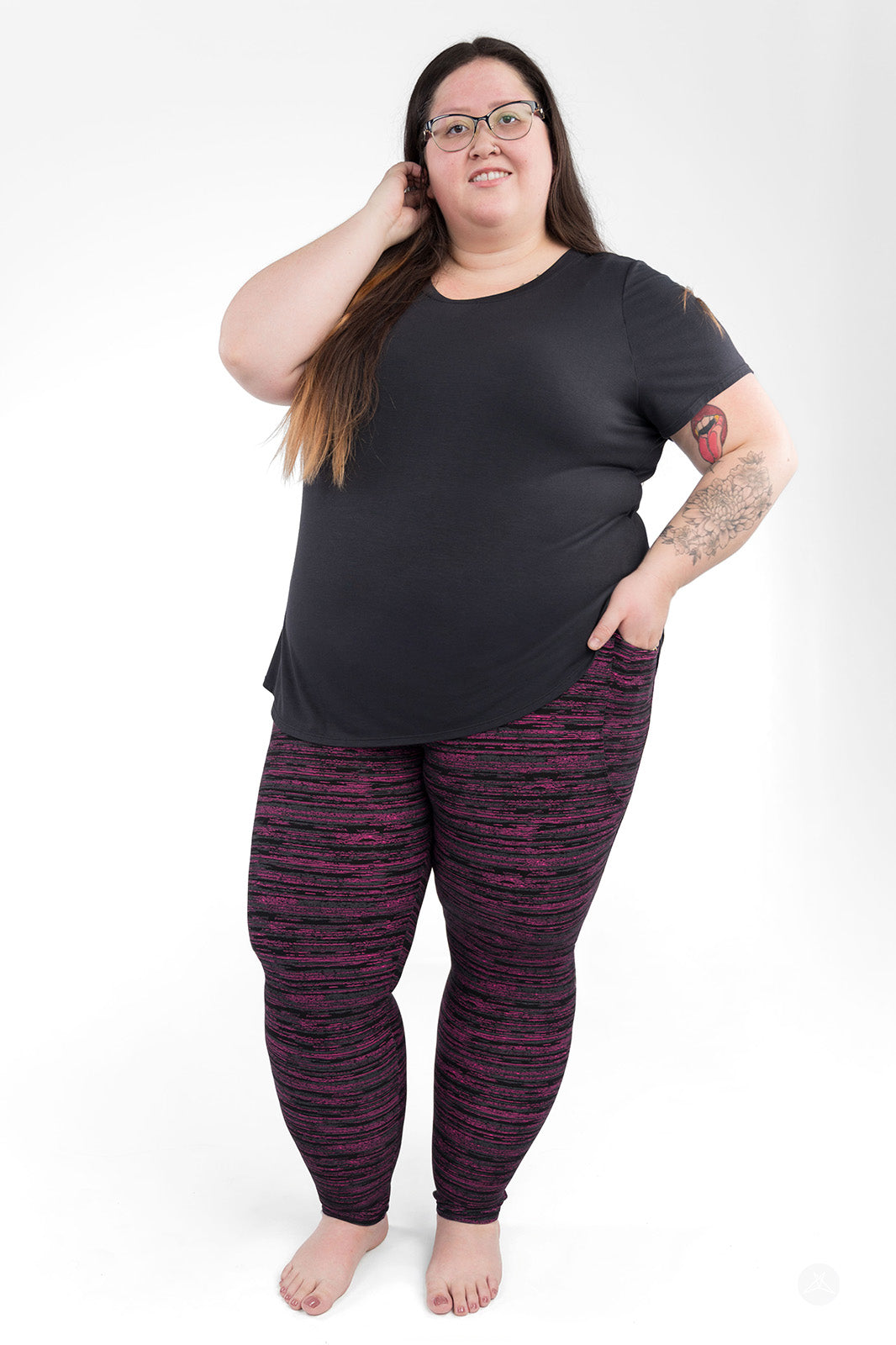 Berry Opal Pocket Leggings | SweetLegs – SweetLegs Clothing Inc.