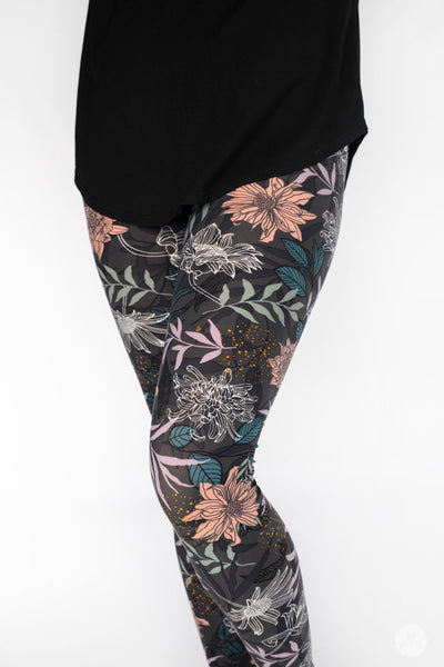 I Beg Your Garden - Signature Leggings