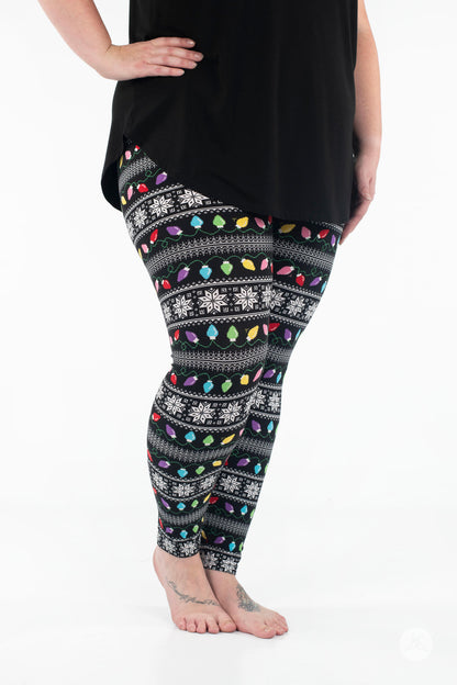 Vault - Signature Holiday Leggings