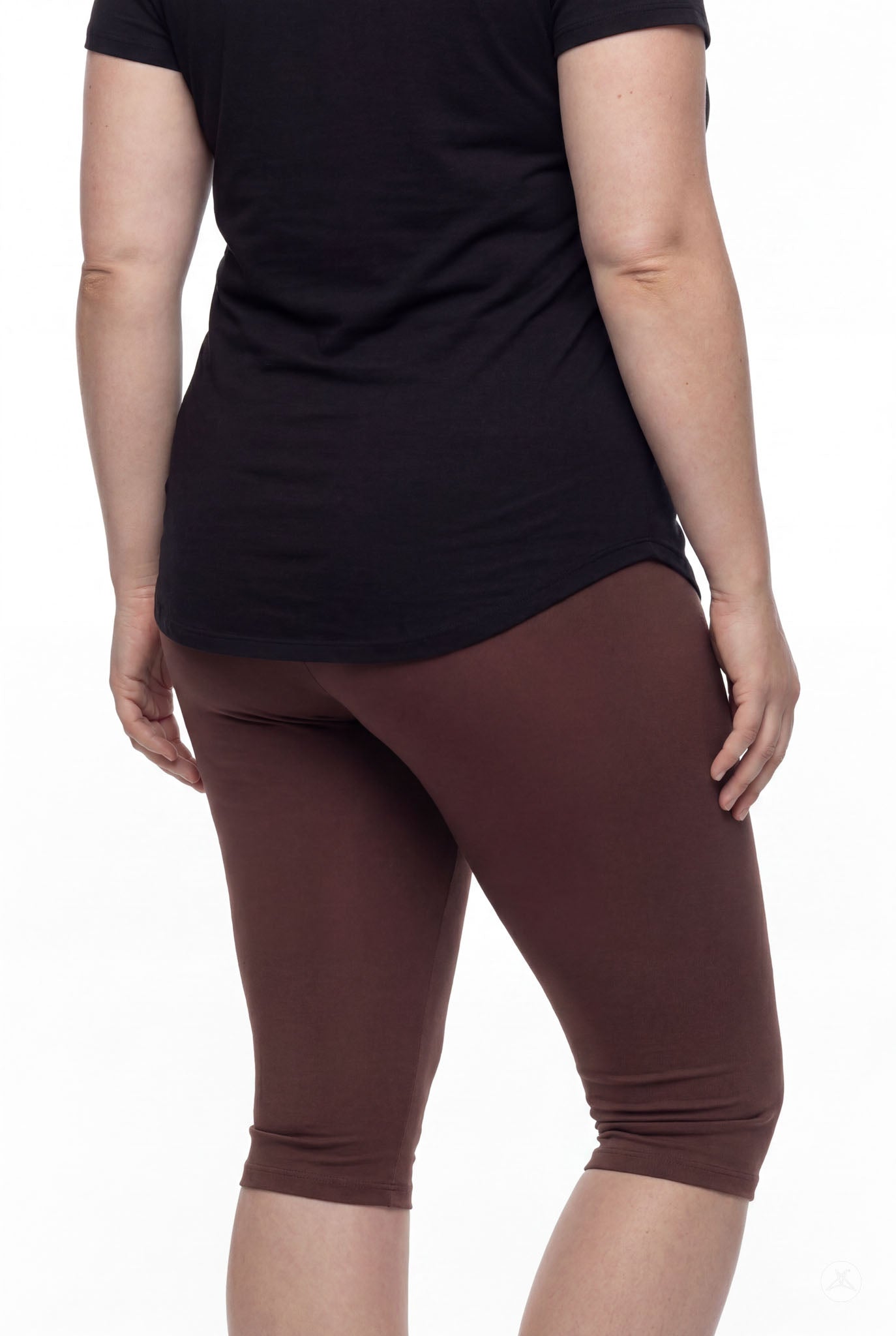 Knee-Length Capri