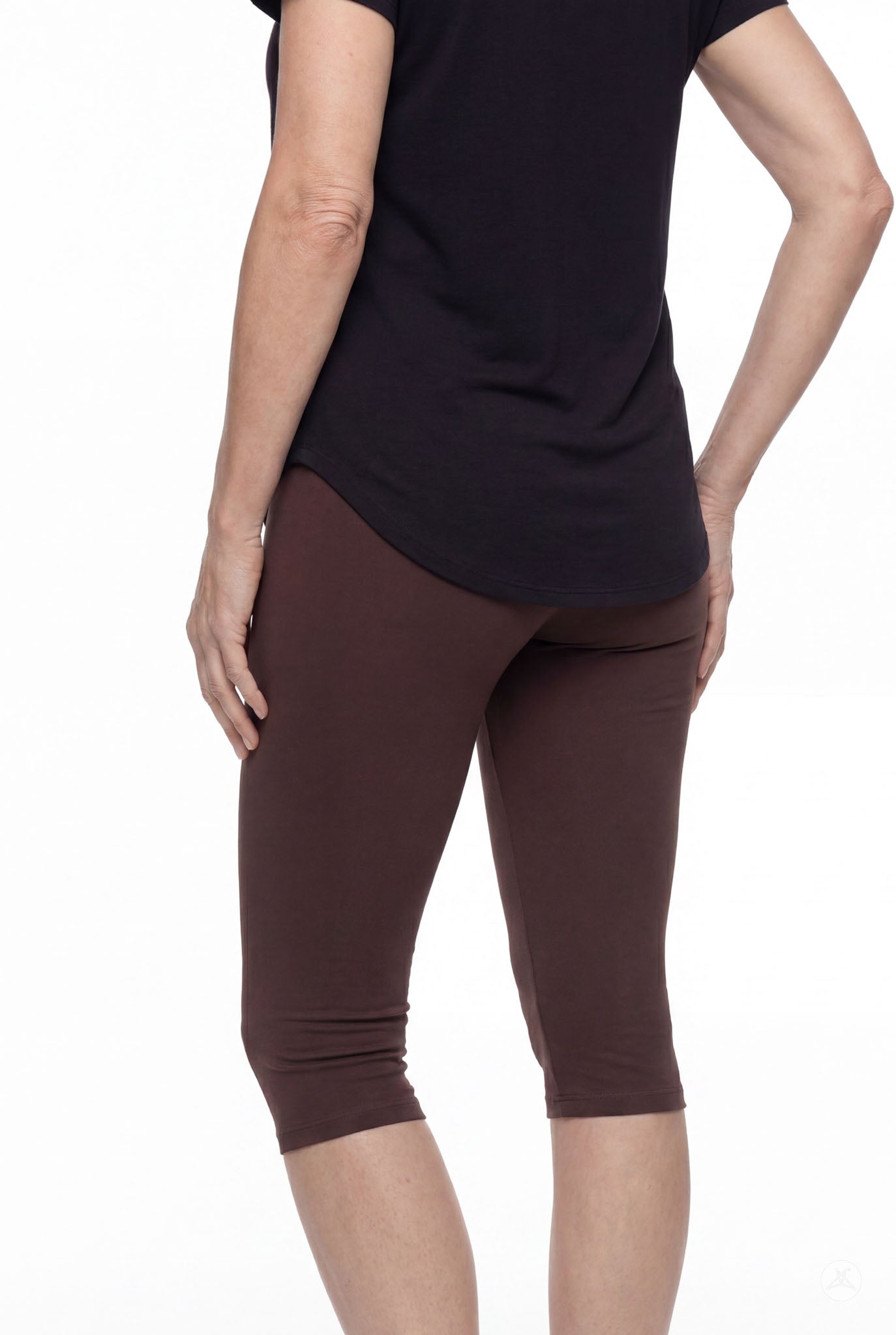 Knee-Length Capri