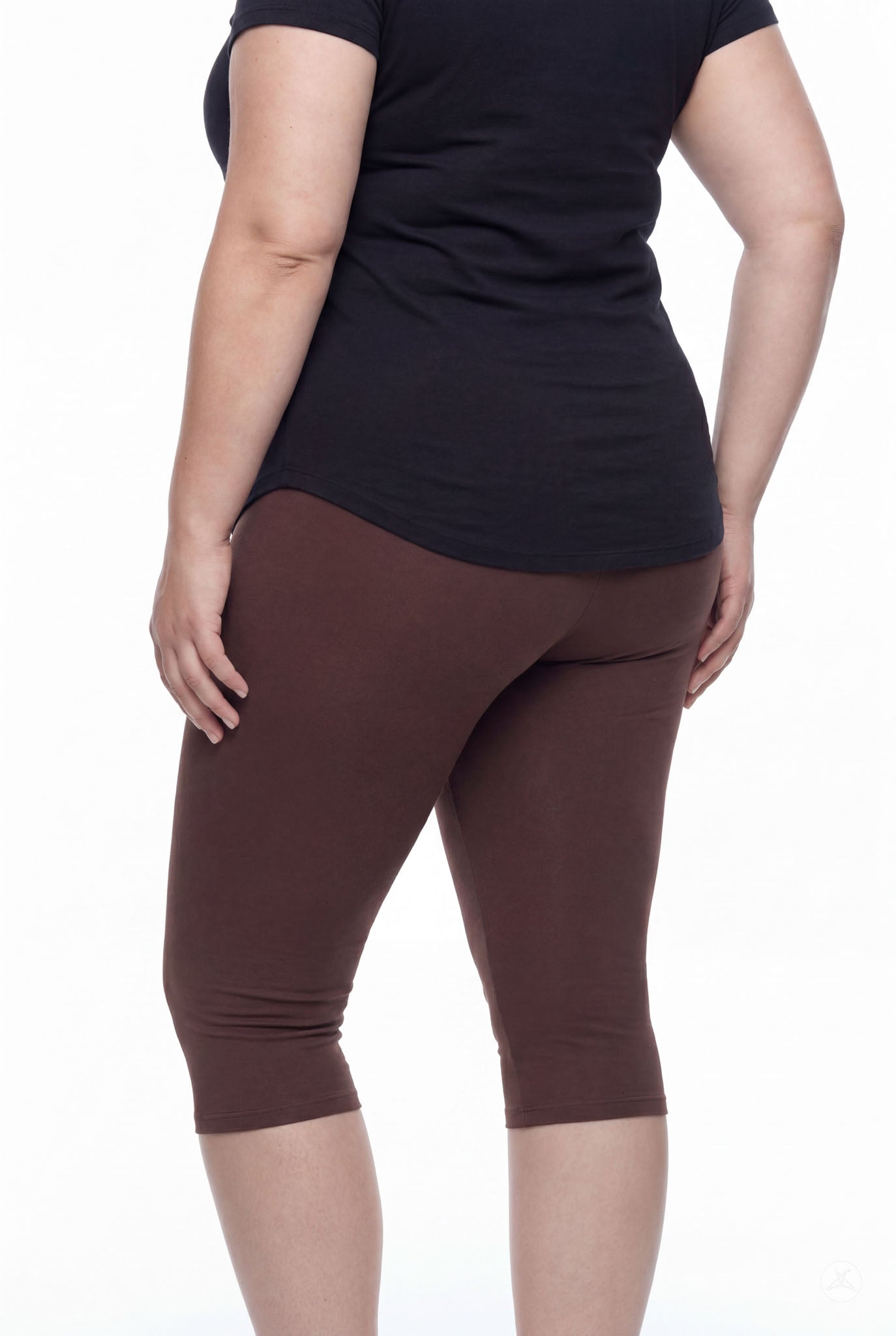 Knee-Length Capri