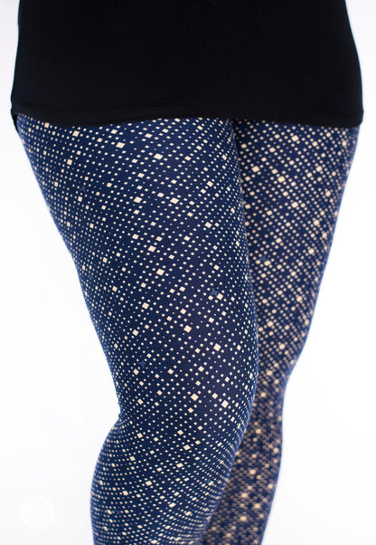 Vault - Signature Holiday Leggings