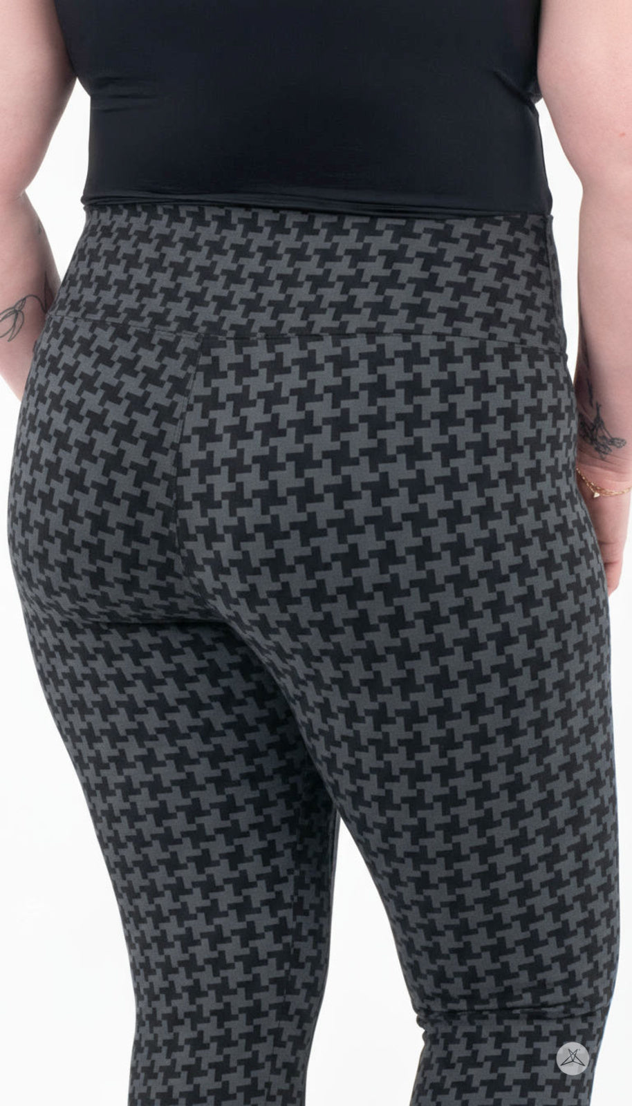 Gone Geometric High-Waisted Leggings