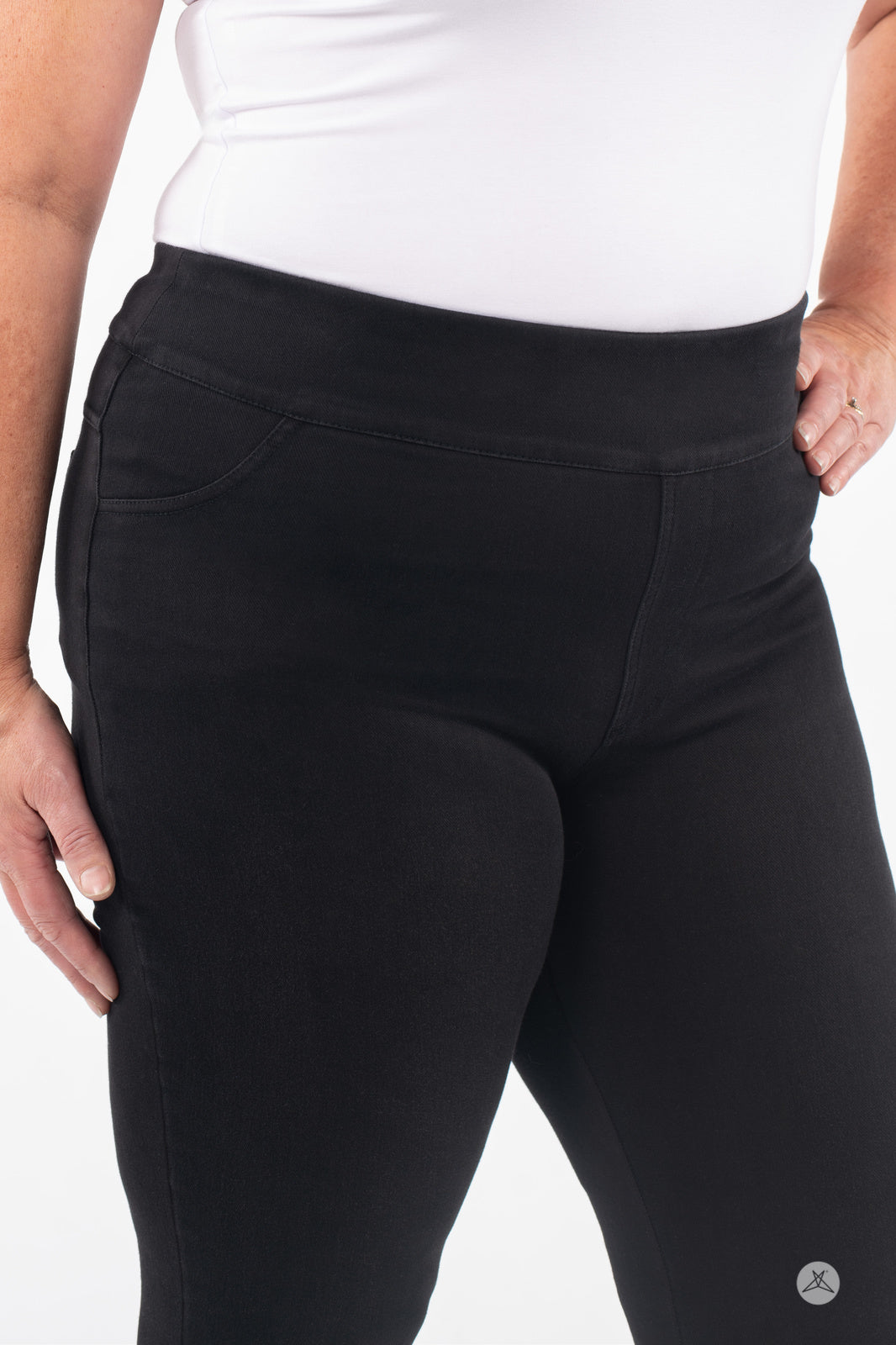 Denim High-Waisted Pocket Leggings